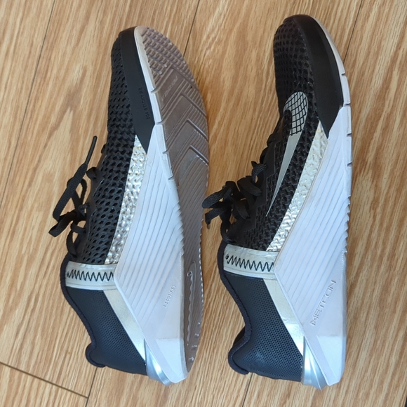 SOLD/ Nike Metcon 6. Sz 7.5 - Picture 2 of 5